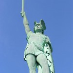 Wahrzeichen der Kreisstadt Detmold: Das Hermannsdenkmal.